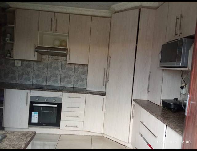 3 BEDROOM HOUSE FOR SALE IN NALEDI